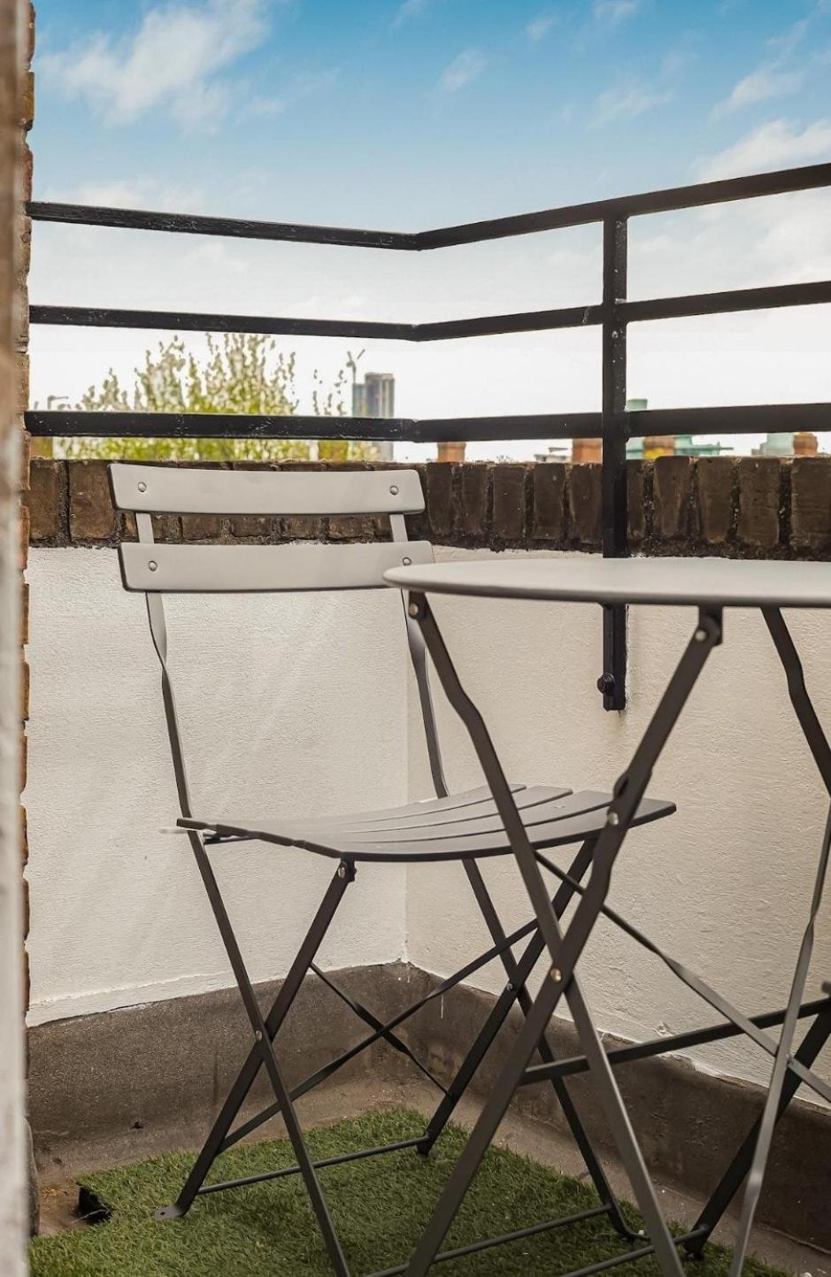 Amazing Marina-Overlooking 1Bed London Bagian luar foto